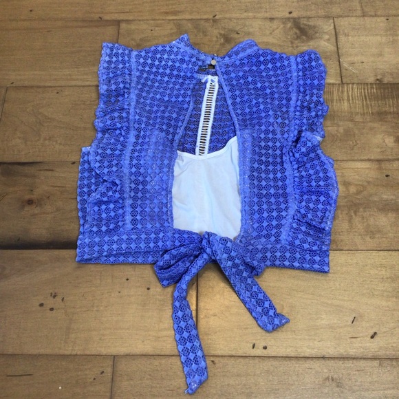 Forever 21 Lace Open Back Crop Top Blue Ruffle Sleeveless Tie Back Juniors M - Picture 8 of 8